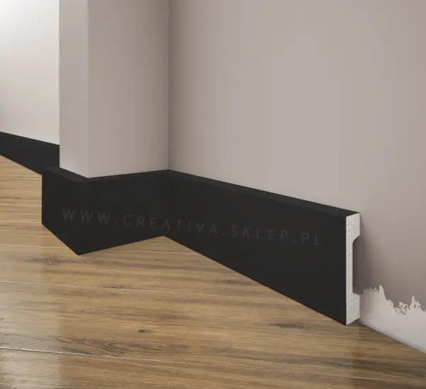 Czarna Lakierowana Listwa przypodłogowa, cokół Creativa LPC-23M RAL9005 [244cm]